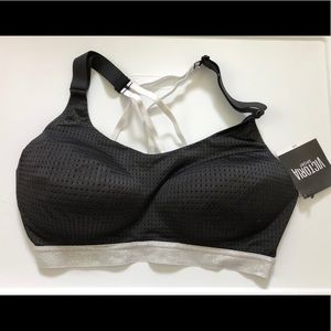 Victoria’s Secret Sport Lightweight sports bra
